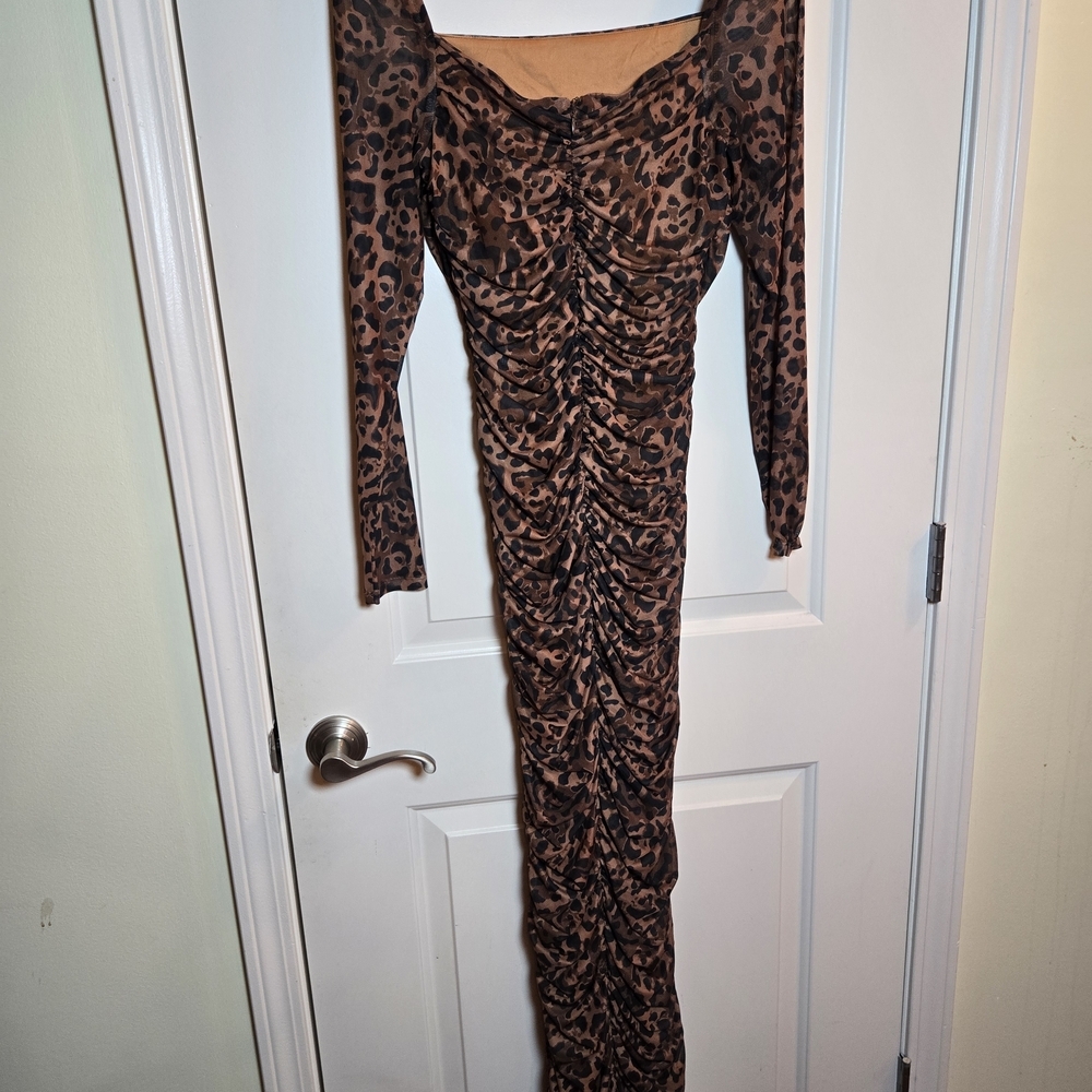 VENUS Leopard Print Dress - Picture 2 of 6